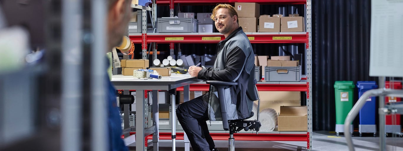 How to choose the right draughtsman chair