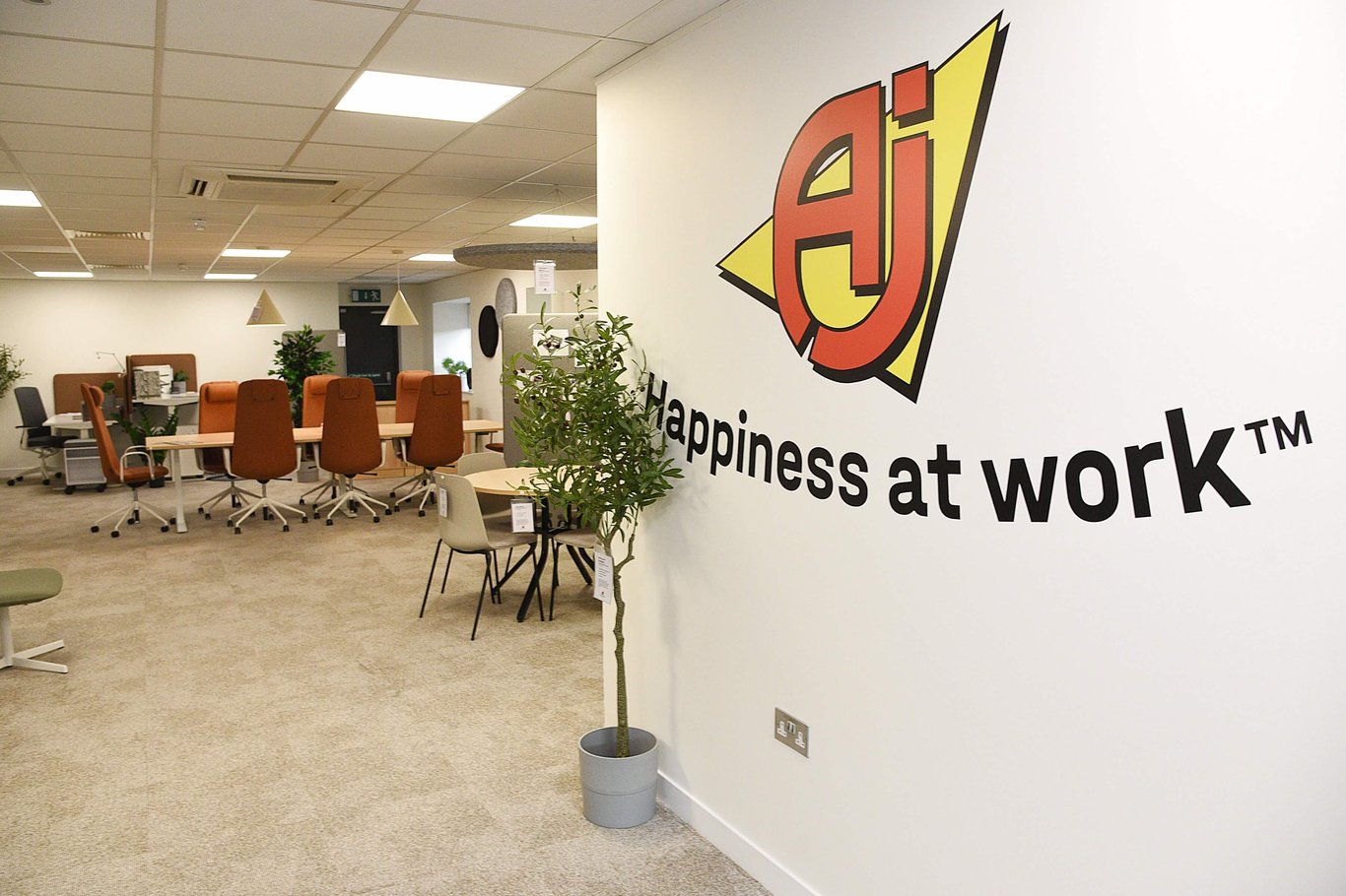 AJ Products Office Furniture Showroom in Farnborough