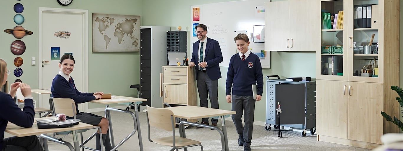 How to store mobile phones in school under the new phone-free law