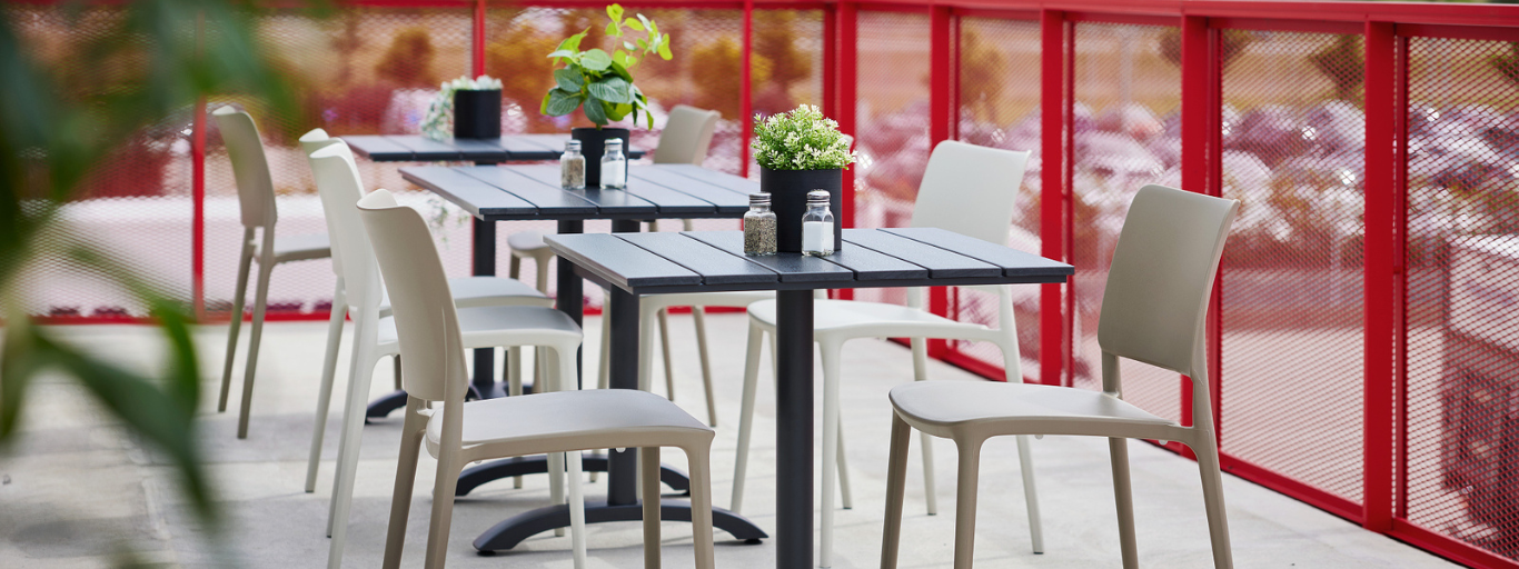 Effektiv opbevaring i storkøkkener: Nøglen til et velfungerende køkken