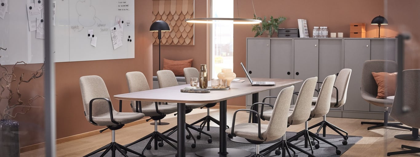 How to design a classic office