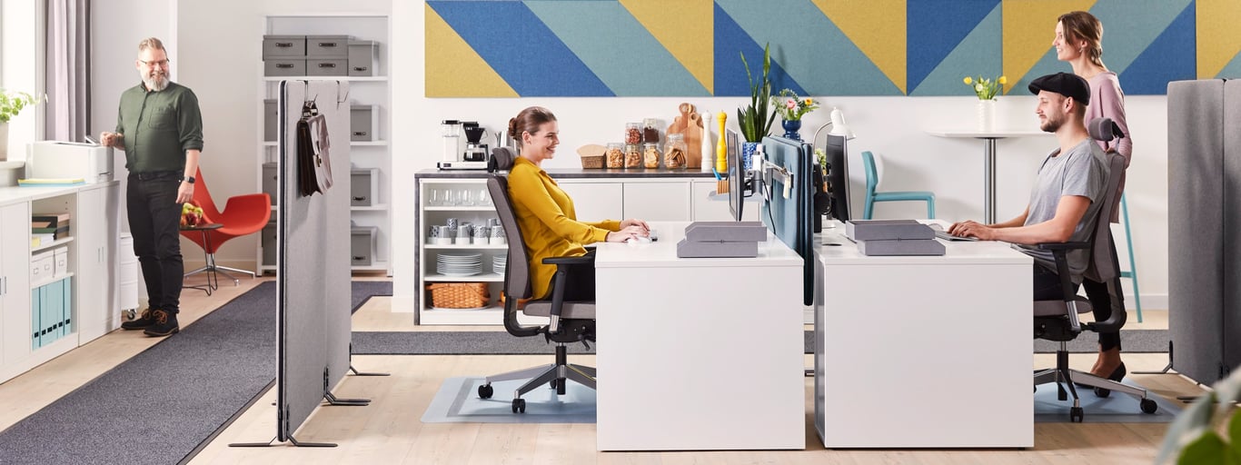 How screens can help create a safe yet productive workspace