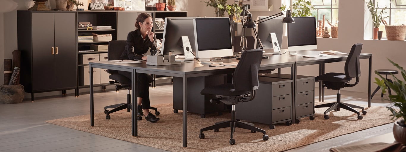 How to feel at home in your office