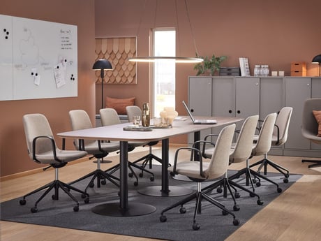 How to design a classic office