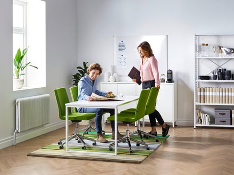 Universalus biuro valgomasis – patogi darbo erdvė