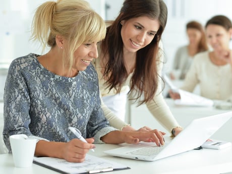 De rigtige sidemænd på kontoret øger rentabiliteten og effektiviteten