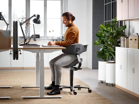 How dynamic sitting can reduce back pain and musculoskeletal problems AJ Products UK