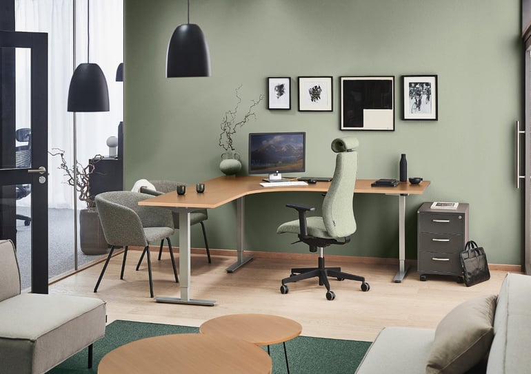 Innbydende kontor i grønne farger
