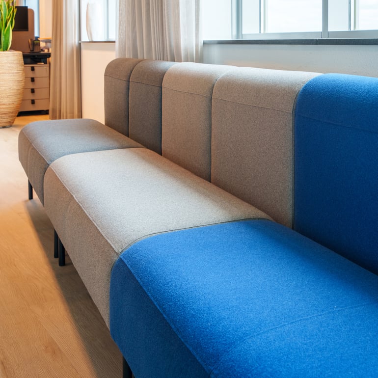 Modulaire bank VARIETY in drie kleuren