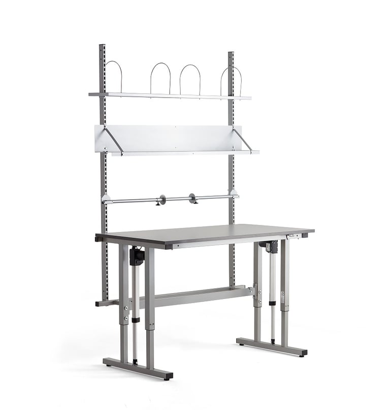 Pakošanas darbagalds iesaiņošanas darbiem