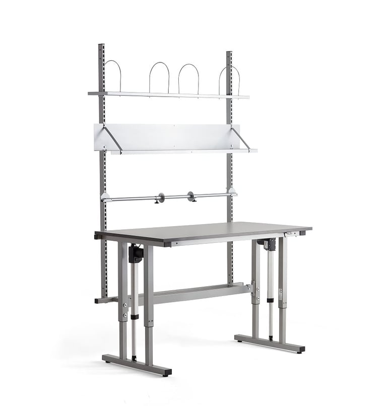 Pakošanas darbagalds iesaiņošanas darbiem