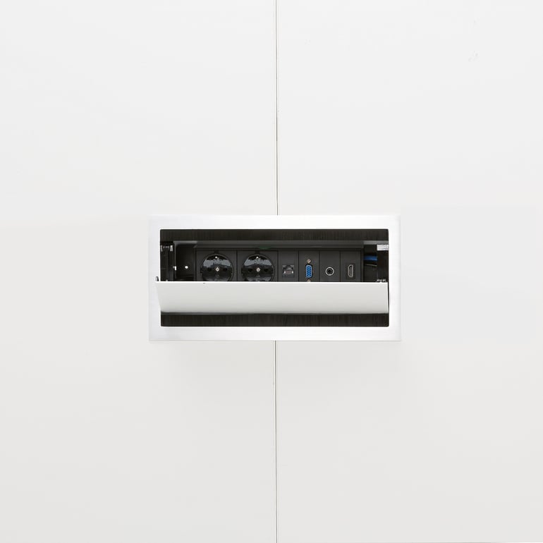 Dėžutė kabeliams, 300x150mm, 2 el.lizdai,1 netCat6,1VGA,1Audio, HDMI ...