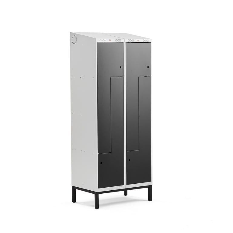 Levně Šatní skříňka CLASSIC Z, šikmá střecha, s nohami, 2 sekce, 4 dveře, 2100x800x550 mm, černé dveře