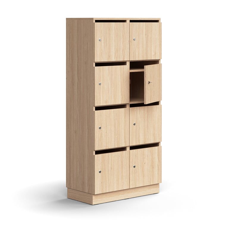 Levně Skříň na poštu a osobní věci QBUS, 8 uzamykatelných boxů s přihrádkou, sokl, 1636x800x420 mm, dub