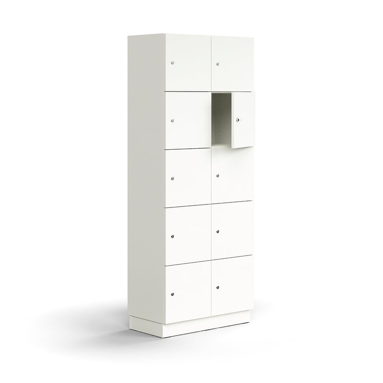 Levně Skříň QBUS, 10 uzamykatelných boxů, sokl, 2020x800x420 mm, bílá