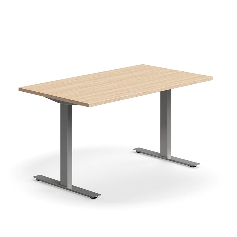 Levně Psací stůl QBUS, T-nohy, 1400x800 mm, stříbrná podnož, dub