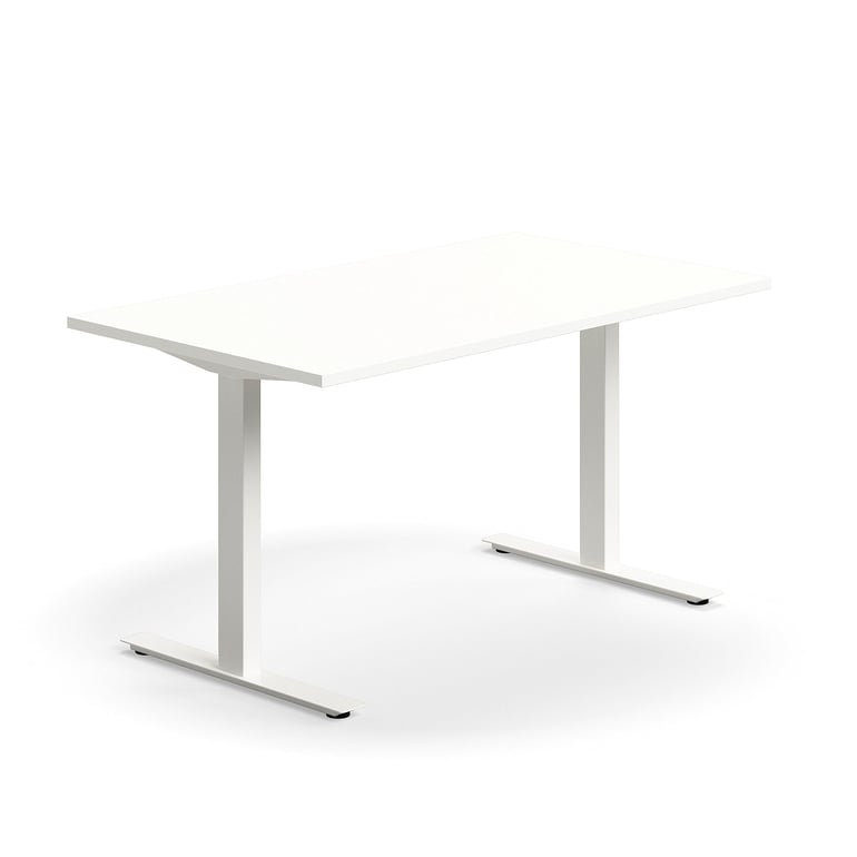 Kancelársky stôl QBUS, rovný, 1400x800 mm, T-rám, biely rám, biela