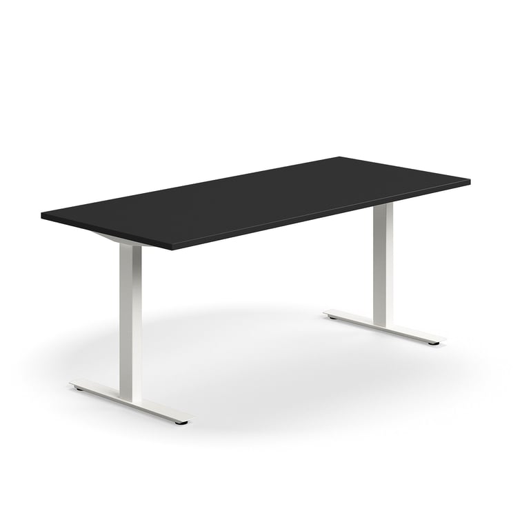 Kancelársky stôl QBUS, rovný, 1800x800 mm, T-rám, biely rám, čierna