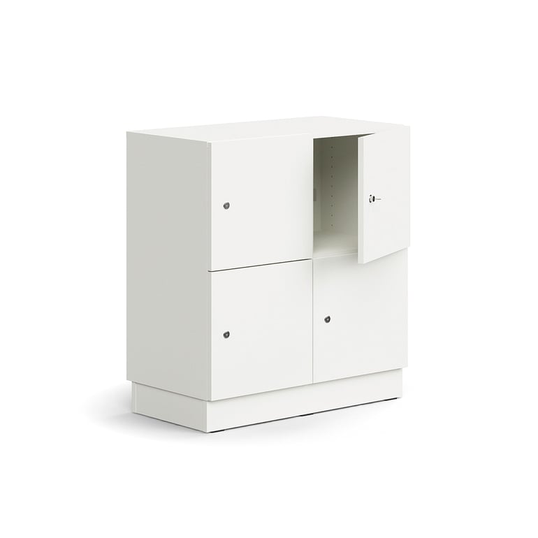 Priehradková skriňa QBUS, 4 uzamykateľné priehradky, so soklom, 868x800x420 mm, biela