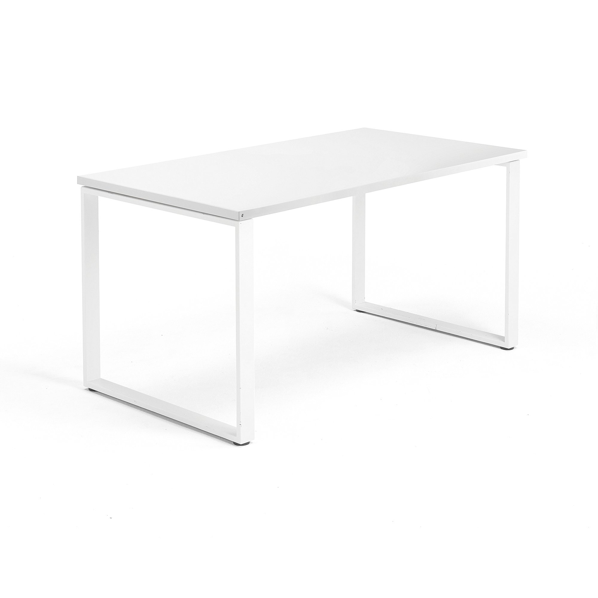 Levně Psací stůl QBUS, O-podnož, 1400x800 mm, bílý rám, bílá