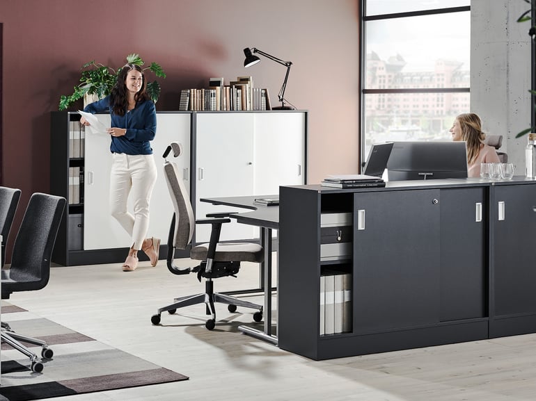 Flexus –  klasický kancelářský nábytek, který se vám přizpůsobí