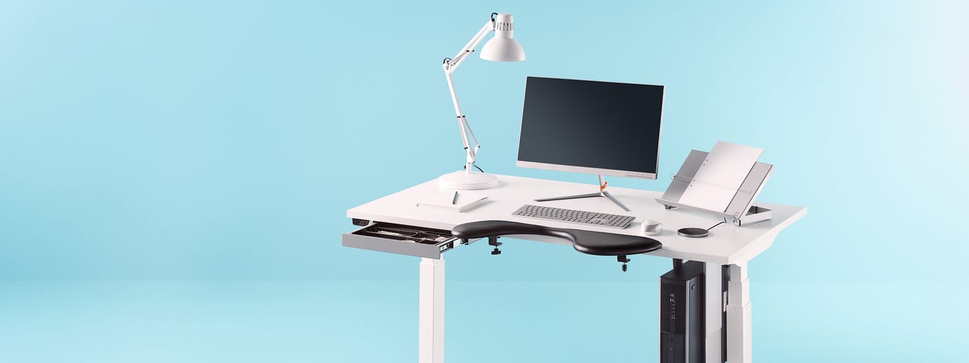 Kancelářský stůl doplňte ergonomickými pomůckami