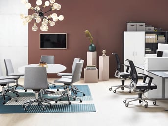 Klasisks birojs – elegants formas un funkcionalitātes apvienojums