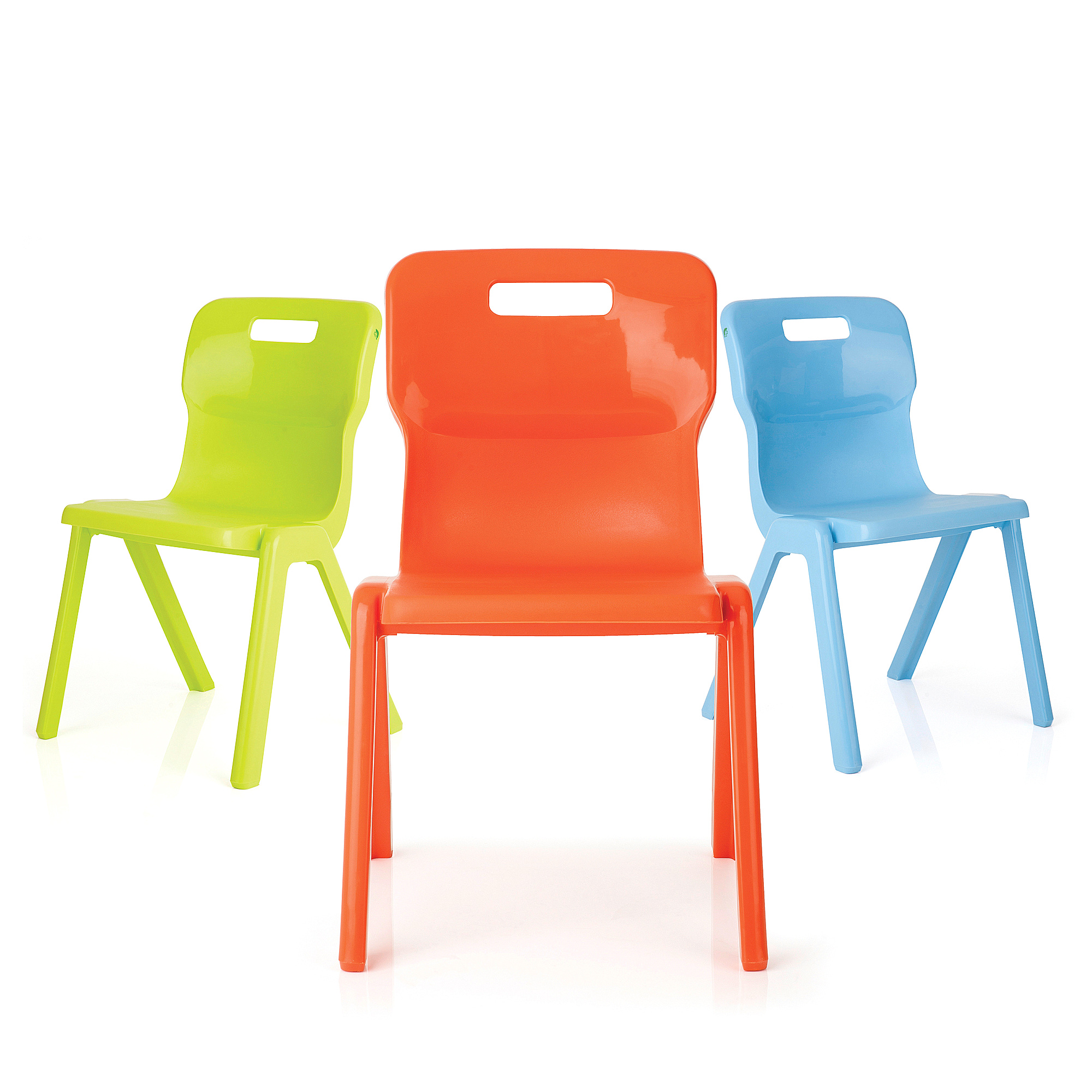 Inclined shop plastic chair