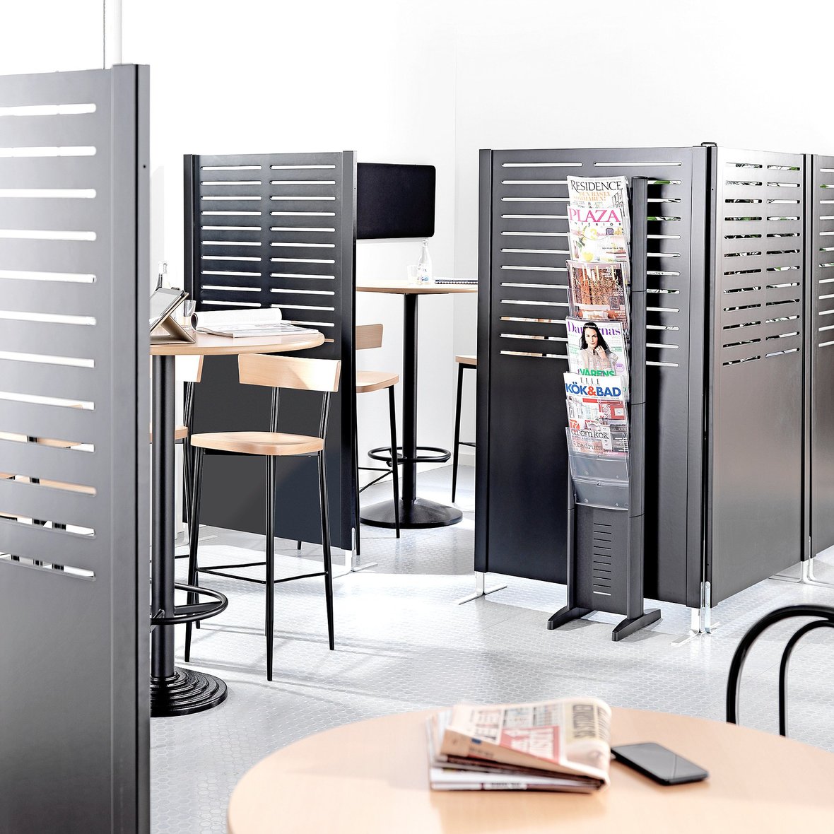 Skärmvägg & Avskärmningsvägg för Kontor | AJ Produkter