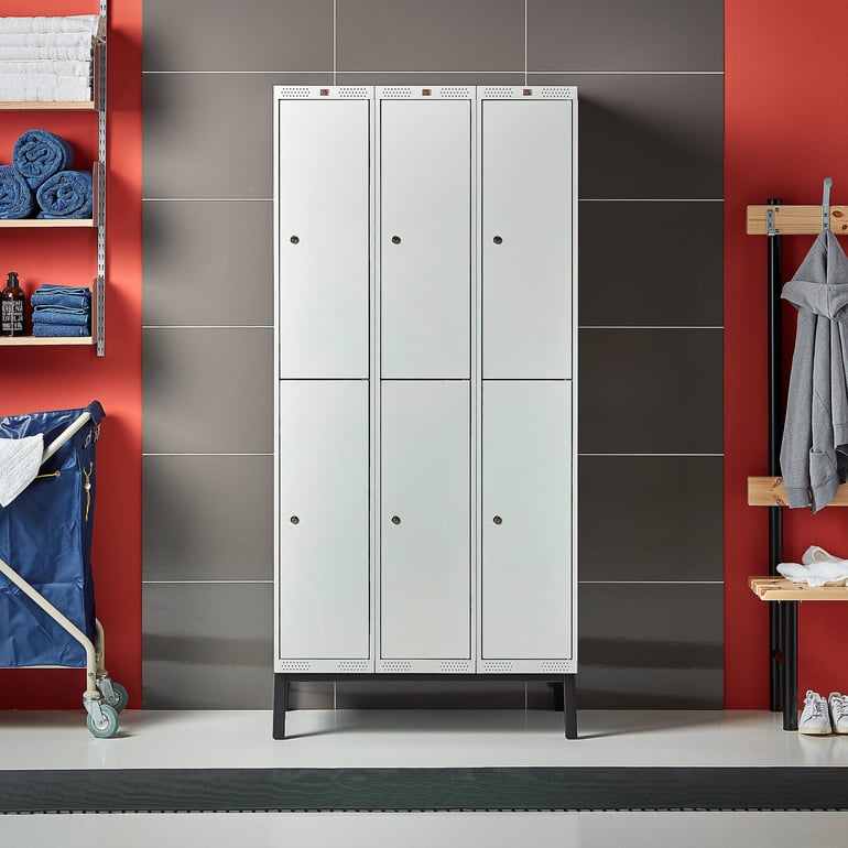 2 door locker CLASSIC, leg frame, 3 modules, 1940x900x550mm, grey | AJ ...