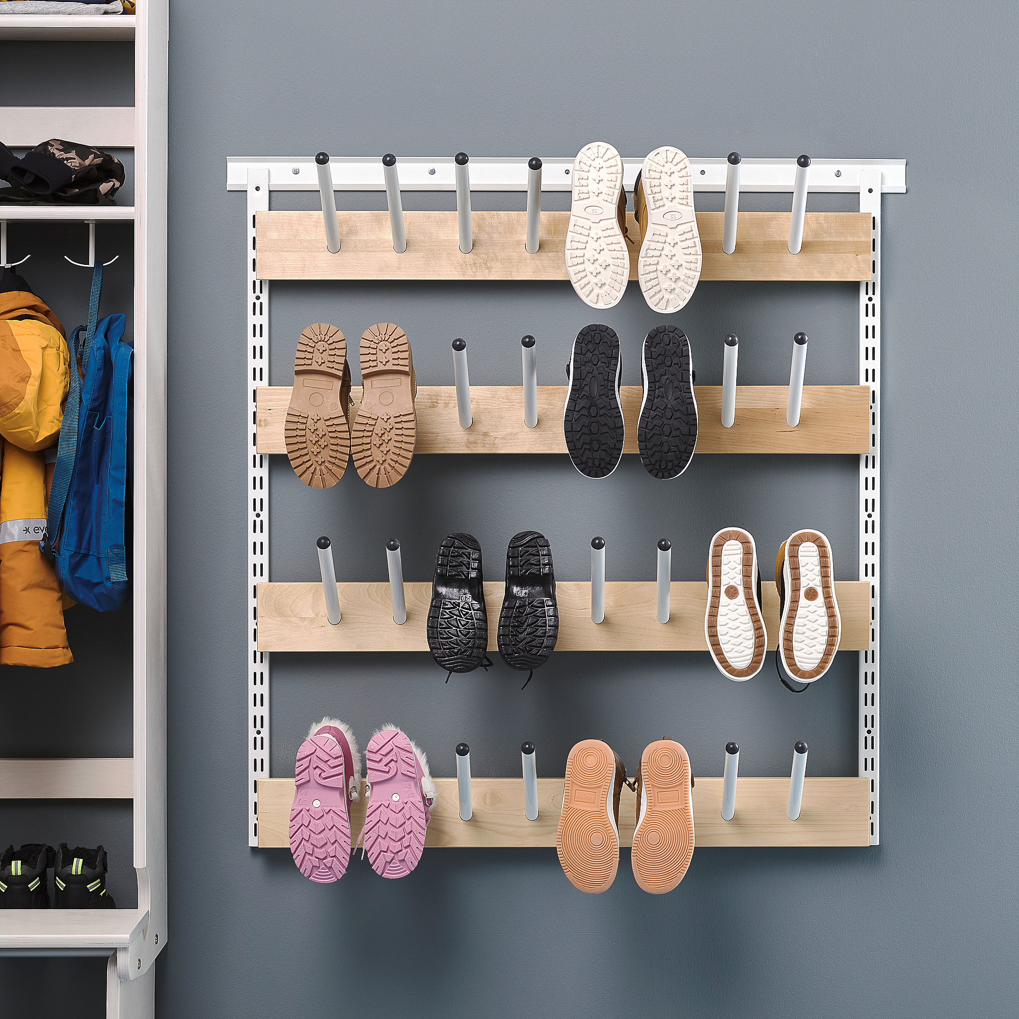 Hanging boot store rack