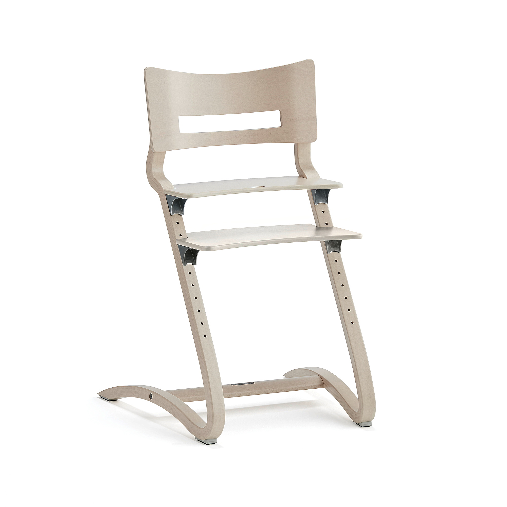 leander high chair with safety bar