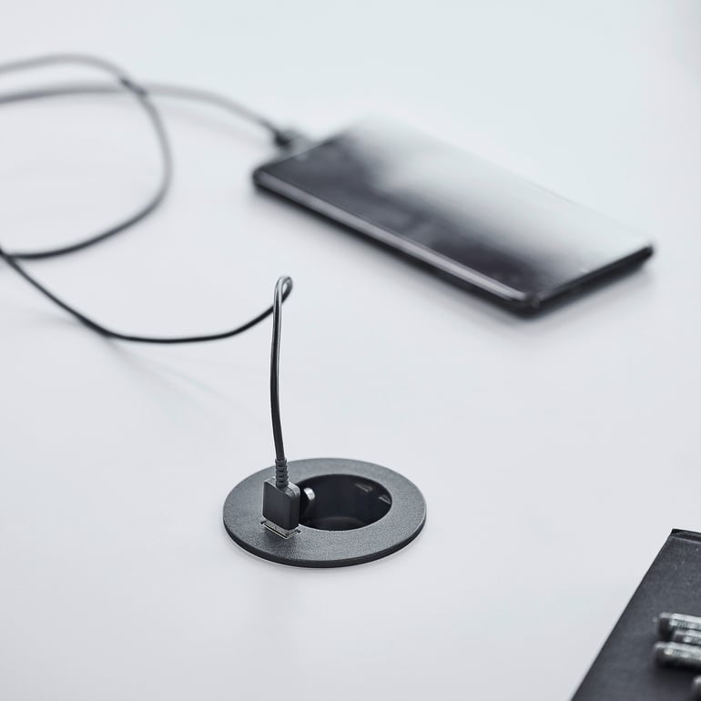 Citron Foto Rundt og rundt Strømforsyningsmodul til skrivebord, 1 stik, 1 USB-A, sort | AJ Produkter
