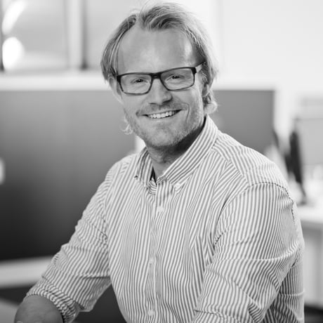 THEIS JAKOBSEN - Key Account Manager