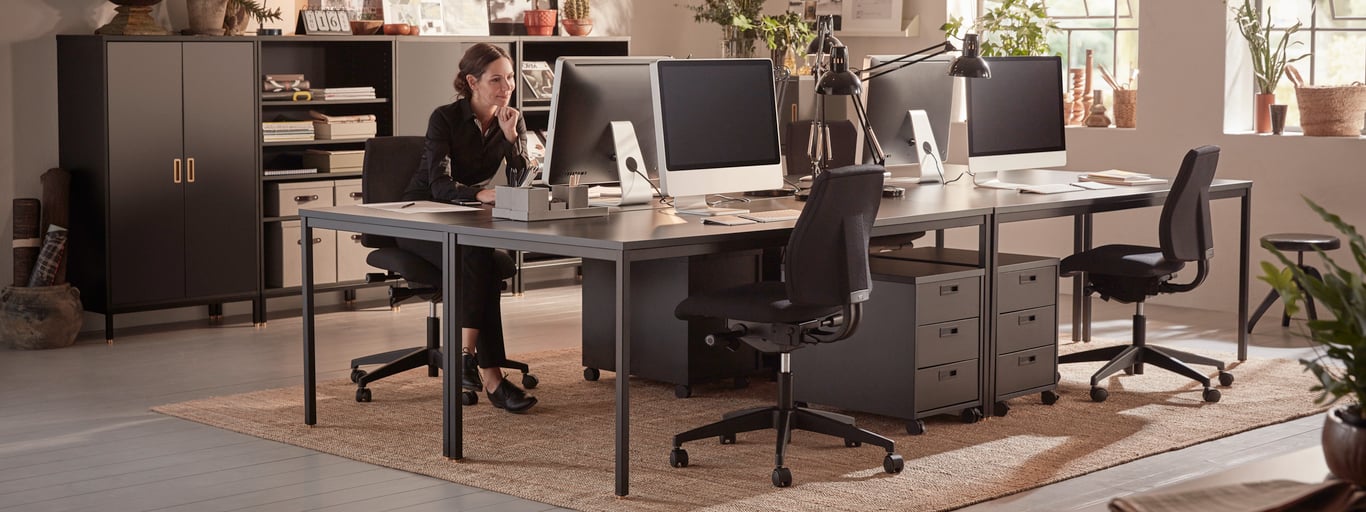 Office furniture trends for 2019: what’s hot and what’s not